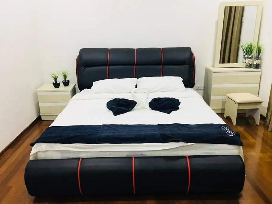 5Br 3Storey Cozy Gelugor Homestay 15Pax